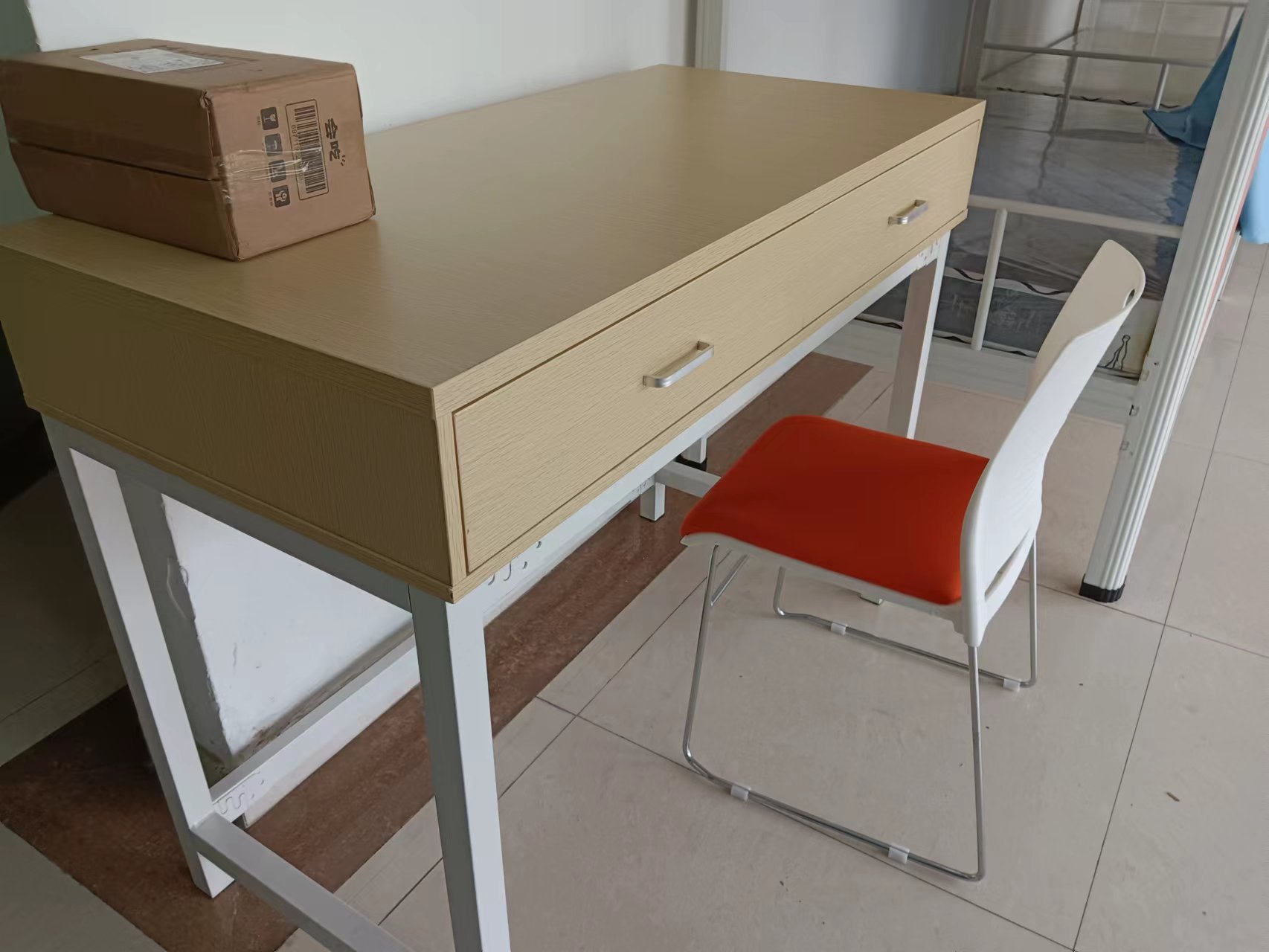 上下铺铁床厂家全新设计图